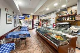 Loja / Estabelecimento Comercial em Cedofeita, Santo Ildefonso, Sé, Miragaia, São Nicolau e Vitória de 85,00 m²