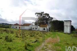 Hangar em Quinta do Anjo de 2500,00 m²