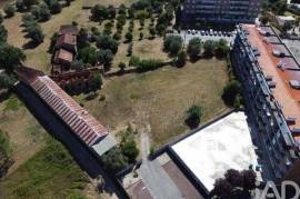 Terreno em Tamengos, Aguim e Óis do Bairro de 2635,00 m²