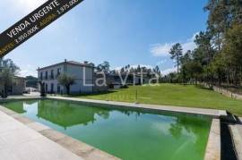 13-bedroom farmhouse in Ponte de Lima, Portugal. URGENT SALE! PRICE REDUCTION!