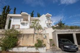 Maisonette 240 sq.m for sale