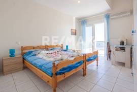 House 210 sq.m for sale