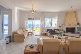 House 210 sq.m for sale