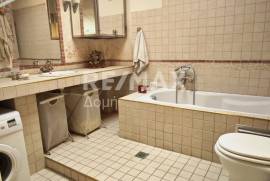 Building 221 sq.m for sale