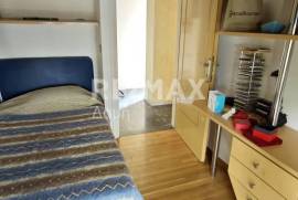 Building 221 sq.m for sale