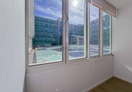 Plaza Madeira – Modern Office for Sale or Lease