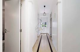 Renovated 3 Bedroom Villa located in the city center of Portimão