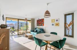 The Charm of the Sea – T1 in a Gated Community in Praia da Rocha The Charm of the Sea – T1 in a Gated Community in Praia da Rocha