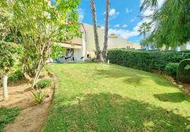 3 Bedroom Villa and M Condominium with Pool for Annual Rent in Alvor 3 Bedroom Villa and M Condominium with Pool for Annual Rent in Alvor