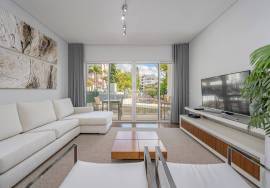 2 bedroom apartment with pool | Leasehold | Funchal City Centre