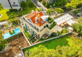 2 bedroom apartment with pool | Leasehold | Funchal City Centre