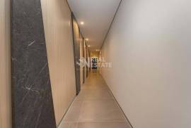 Leasehold | 2 Bedroom Apartment | Swimming Pool | Center | Funchal View | Madeira Island |