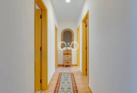 TOP FLOOR APARTMENT CENTRAL LAGOS TOP FLOOR APARTMENT CENTRAL LAGOS