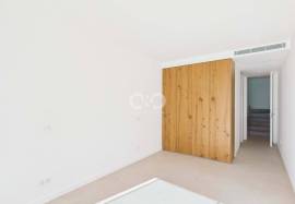 Newly built contemporary townhouse in Luz. Newly built contemporary townhouse in Luz.