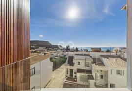 Newly built contemporary townhouse in Luz. Newly built contemporary townhouse in Luz.