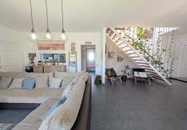 Detached 5 bedroom villa with pool and sauna - Fernão Ferro