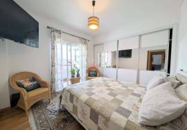 Detached 5 bedroom villa with pool and sauna - Fernão Ferro