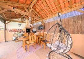 Detached 5 bedroom villa with pool and sauna - Fernão Ferro