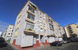 3 Bedroom Apartment -São pedro - Ponta Delgada