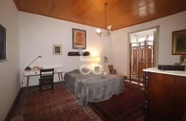 House with 4+2 Bedrooms - Fenais da Ajuda - Ribeira Grande