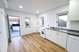 2 bedroom villa in a patio with barbecue in S. João de Lourosa 2 bedroom villa in a patio with barbecue in S. João de Lourosa