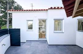 2 bedroom villa in a patio with barbecue in S. João de Lourosa 2 bedroom villa in a patio with barbecue in S. João de Lourosa