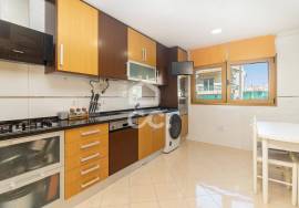 Apartment Odivelas Canecas