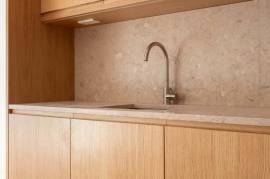 Lisbon - Principe Real and Liberdade magnificent T1 completely renovated with 22m2 of terraces