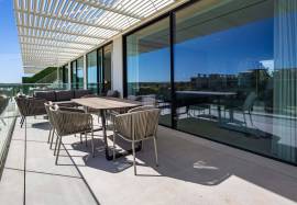 Elegant 2-Bedroom Apartment with Private Pool & Rooftop | The Creek, Vilamoura Elegant 2-Bedroom Apartment with Private Pool & Rooftop | The Creek, Vilamoura