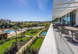 Elegant 2-Bedroom Apartment with Private Pool & Rooftop | The Creek, Vilamoura
