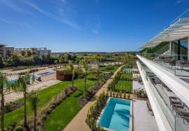 Luxury 3-Bedroom Apartment with Private Pool & Rooftop – The Creek, Vilamoura
