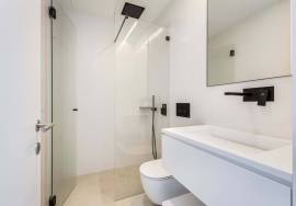 Luxury 3-Bedroom Apartment with Private Pool & Rooftop – The Creek, Vilamoura