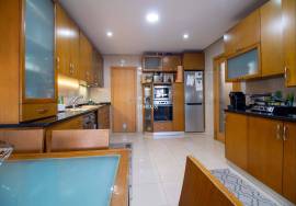 4 Bedroom Triplex Apartment, Qtª do Bosque, Viseu