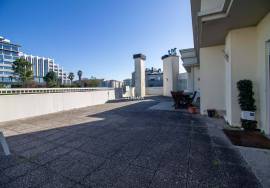 4 Bedroom Triplex Apartment, Qtª do Bosque, Viseu