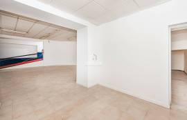 Commercial Store in Avenidas Novas