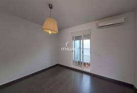 Your new home in Bormujos awaits you! Duplex with terrace, garage and storage room. Ideal for young couples.