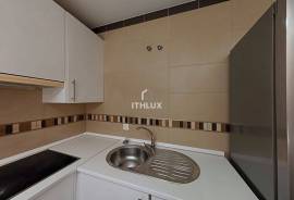 Your new home in Bormujos awaits you! Duplex with terrace, garage and storage room. Ideal for young couples.