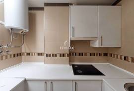 Your new home in Bormujos awaits you! Duplex with terrace, garage and storage room. Ideal for young couples.