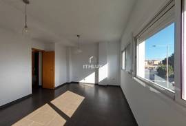 Your new home in Bormujos awaits you! Duplex with terrace, garage and storage room. Ideal for young couples.