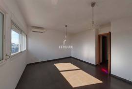 Your new home in Bormujos awaits you! Duplex with terrace, garage and storage room. Ideal for young couples.