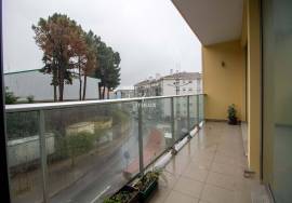 Furnished 3 bedroom apartment, next to the Stadium, Guarda