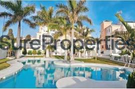 Apartment in Torrox Costa with sea views