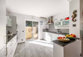 Detached 3 bedroom villa, 1 bedroom annex & pool in private estate near Moncarapacho.