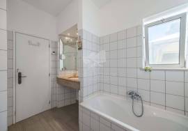 Detached 3 bedroom villa, 1 bedroom annex & pool in private estate near Moncarapacho.