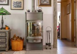 Detached 3 bedroom villa, 1 bedroom annex & pool in private estate near Moncarapacho.