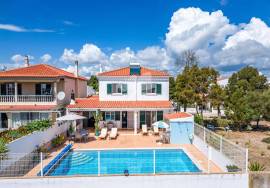 Detached 3 bedroom villa with pool, walking distance to beach - Fuseta