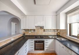 Detached 3 bedroom country villa with large pool, garage / studio & garden.  Near Olhão