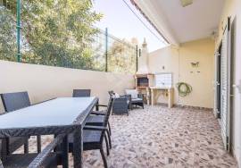 End of terrace 3 bedroom townhouse, walking distance to all amenities / facilities in São Brás de Alportel End of terrace 3 bedroom townhouse, walking distance to all amenities / facilities in São Brás de Alportel