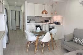 VILAMOURA - Renovated 0+1 bedroom apartment with SEA view