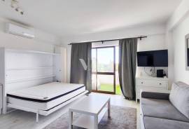 Apartment T0 with Pool, Vilamoura